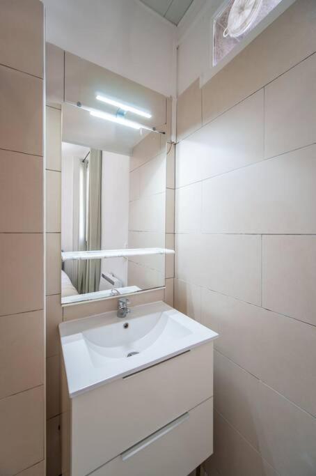 Appartement Tout Equipe Balcon 4 Pers St Charles Marseille Exteriör bild